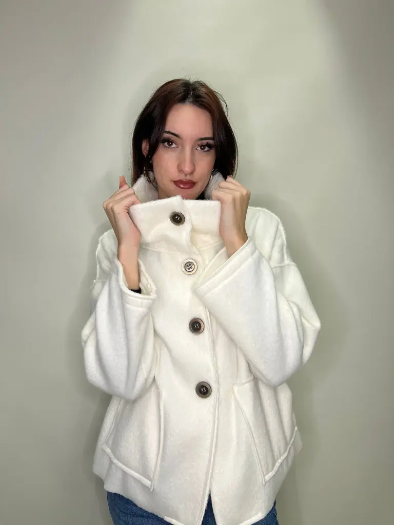 Abrigo Blanca